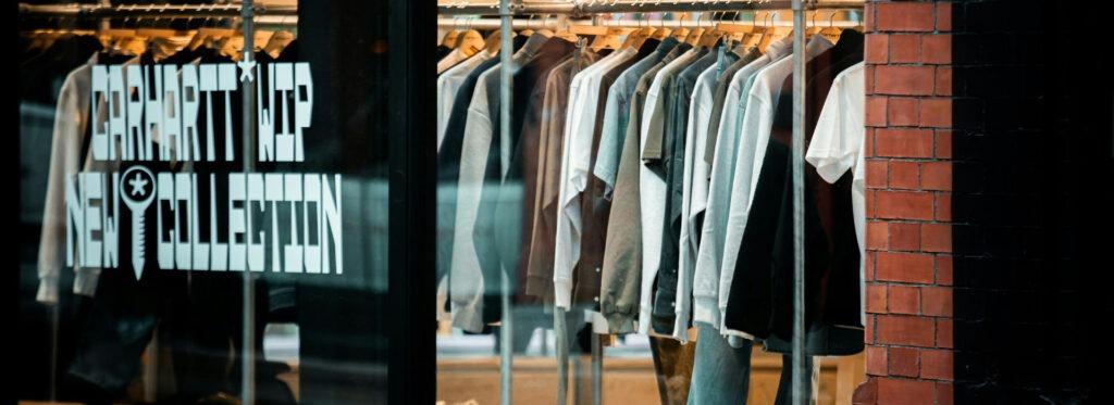 vitrine vêtements