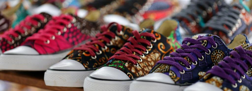 chaussures : définir son positionnement et son modèle économique pour lancer sa marque de vêtements en Afrique